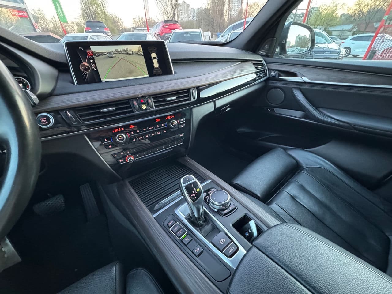 BMW X5 2.5D 2016 — Миниатюра 18