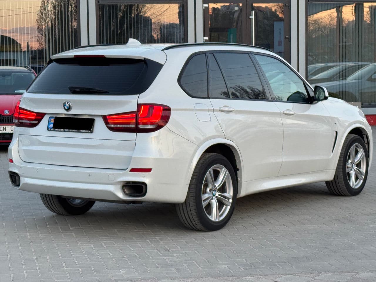 BMW X5 2.5D 2016 — Миниатюра 3