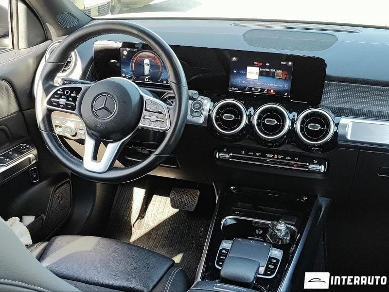 2020 Mercedes GLB 200d — Miniatură 10