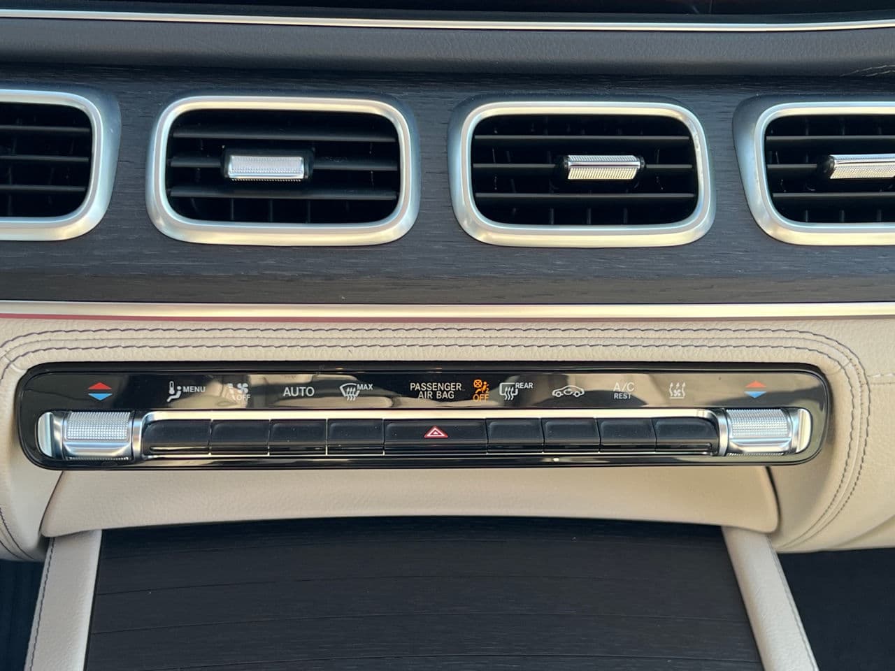 2020 Mercedes GLE 350de — Miniatură 13
