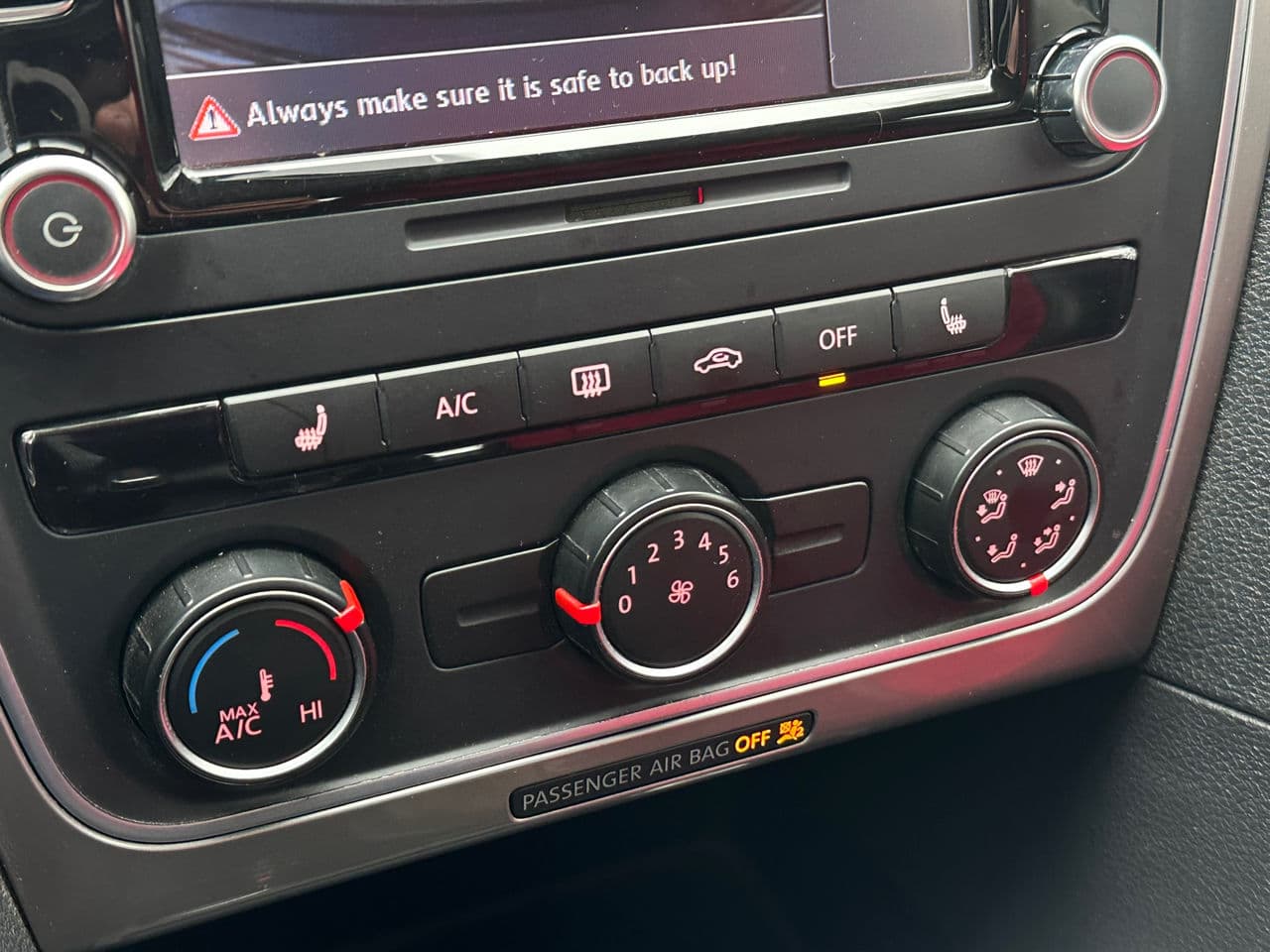 2015 Volkswagen Passat — Miniatură 13