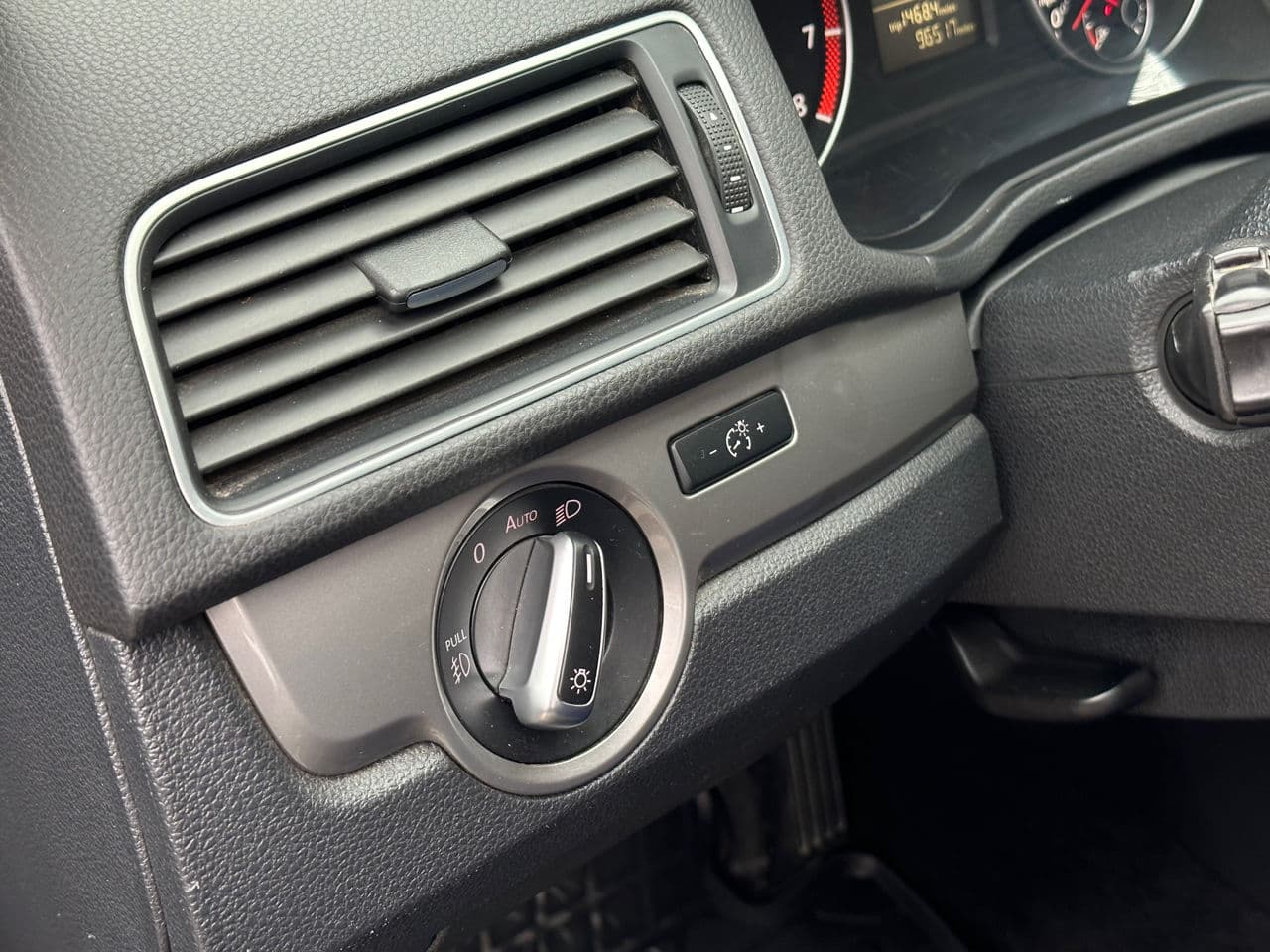 2015 Volkswagen Passat — Miniatură 7