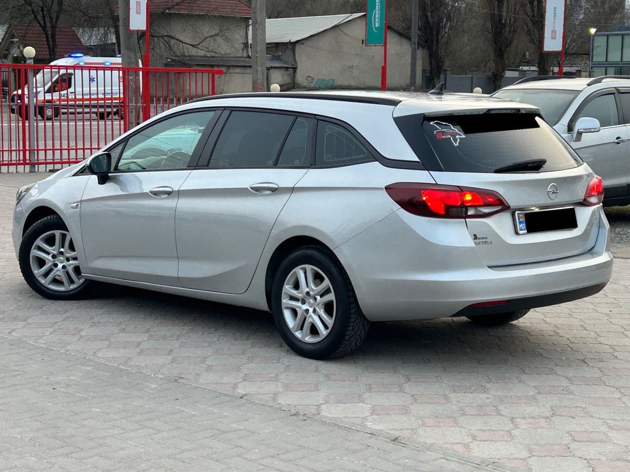 2019 Opel Astra — Miniatură 2