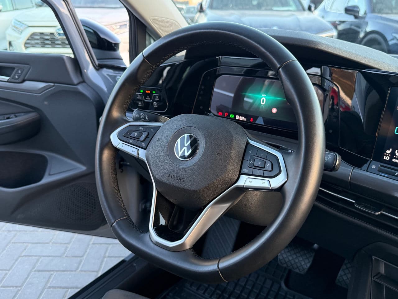 2020 Volkswagen Golf — Miniatură 8