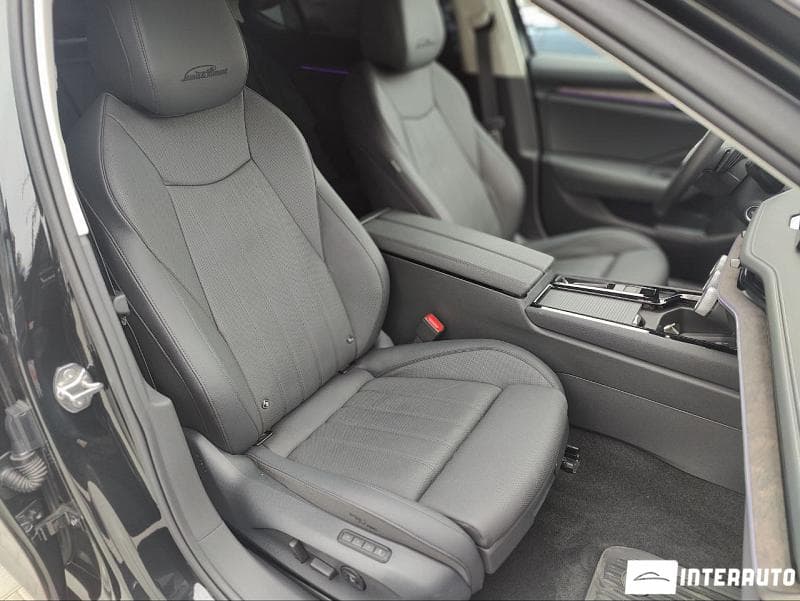 Skoda Superb 2024 — Миниатюра 9