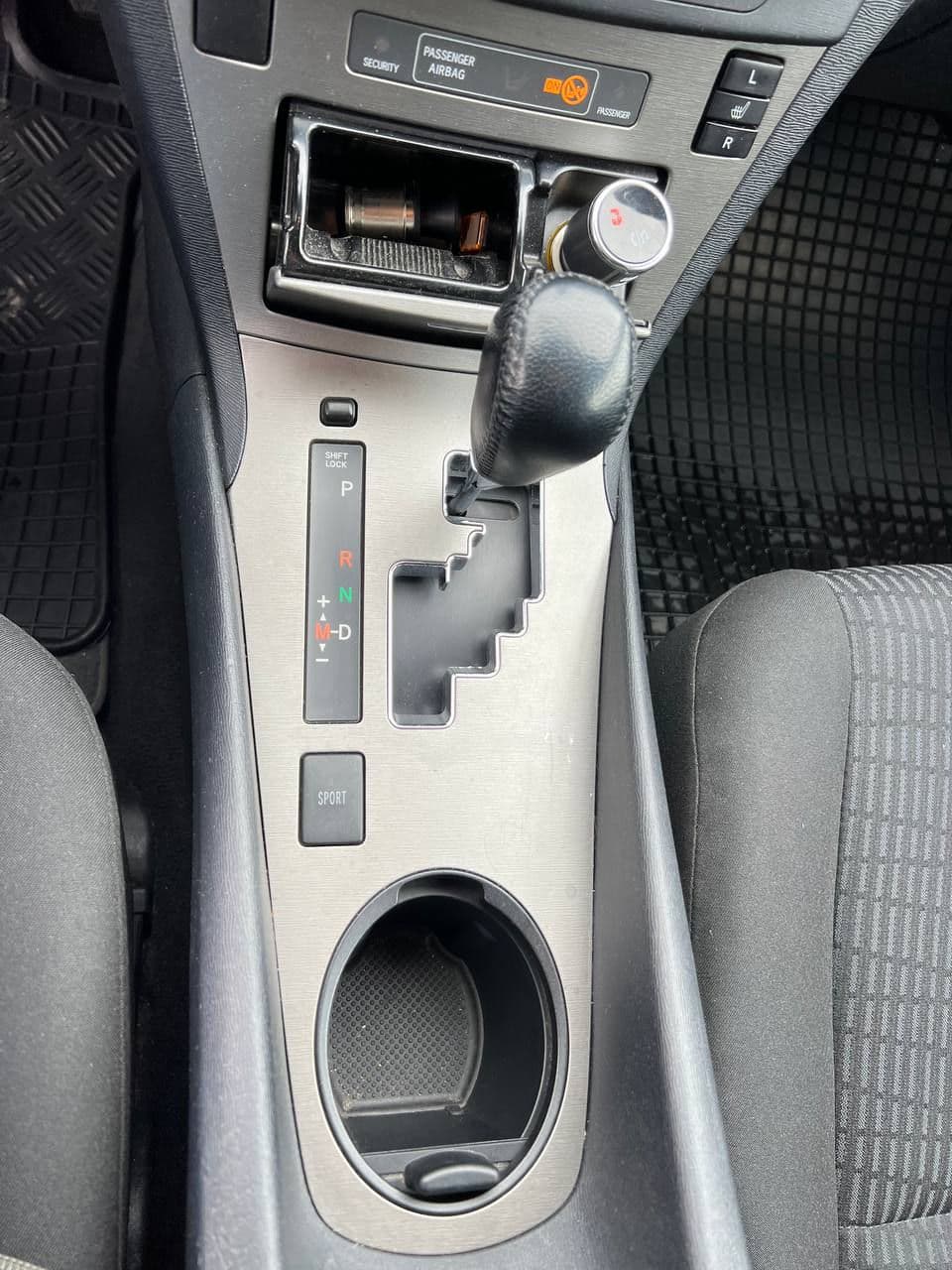 Toyota Avensis 2009 — Миниатюра 12