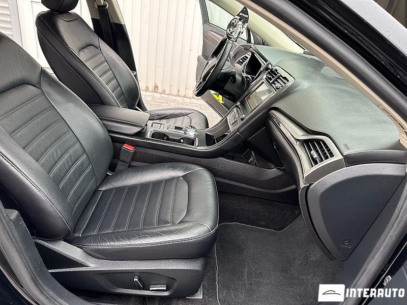 2016 Ford Fusion — Miniatură 5