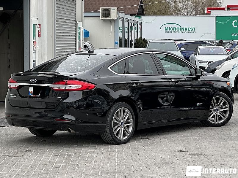 2016 Ford Fusion — Miniatură 3