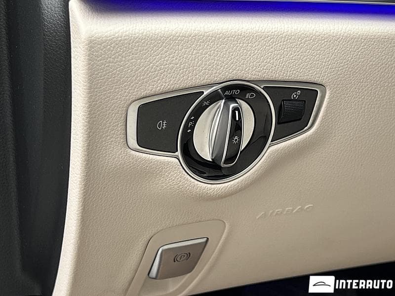 2021 Mercedes E 350 — Miniatură 22