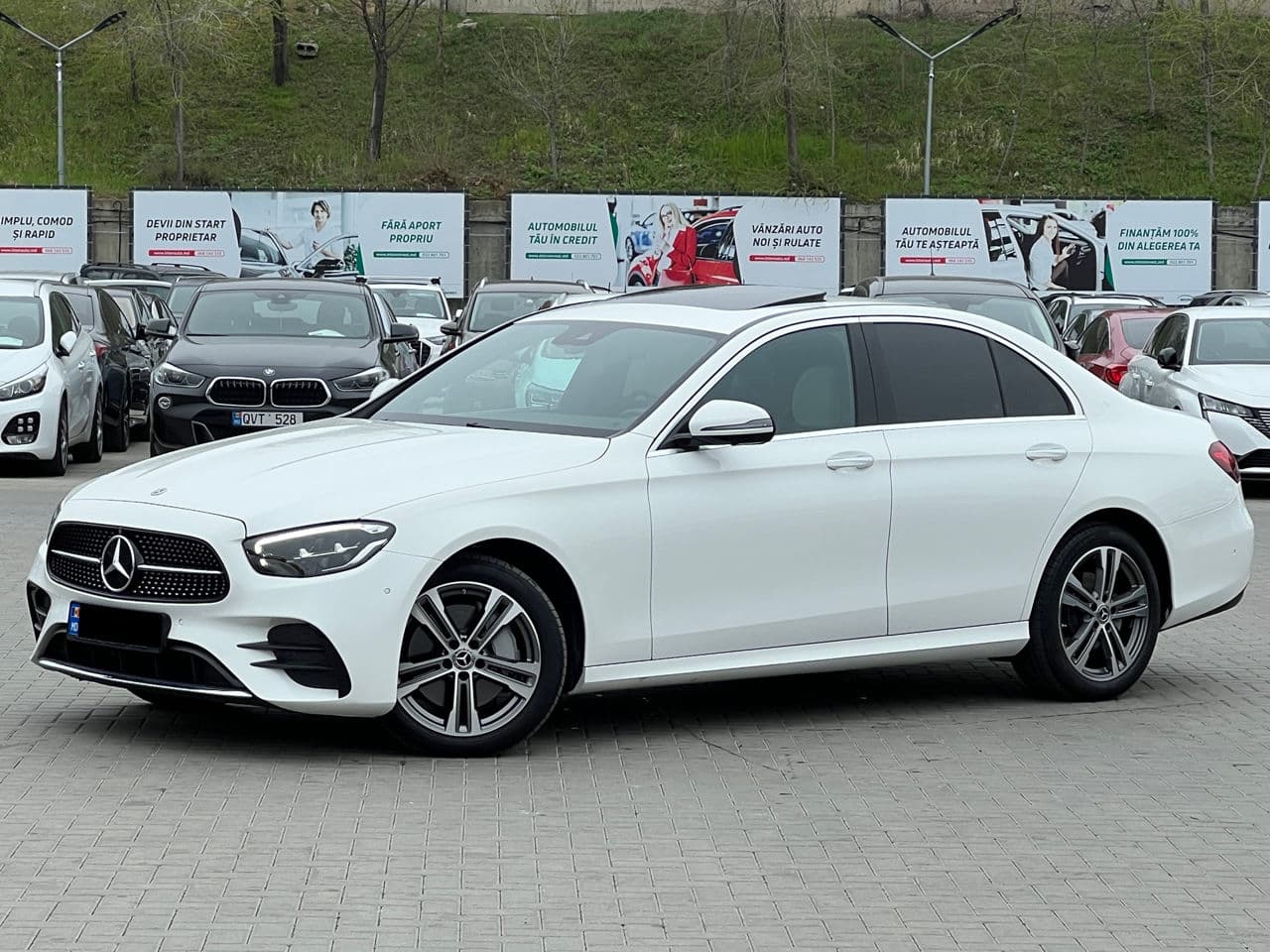 2021 Mercedes E 350 — Miniatură 2