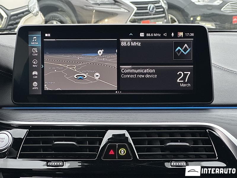 2020 BMW 545e — Miniatură 9
