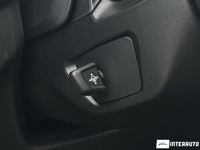 2020 BMW 545e — Miniatură 25