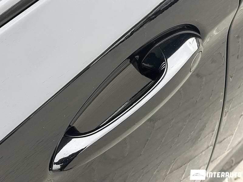2020 BMW 545e — Miniatură 19