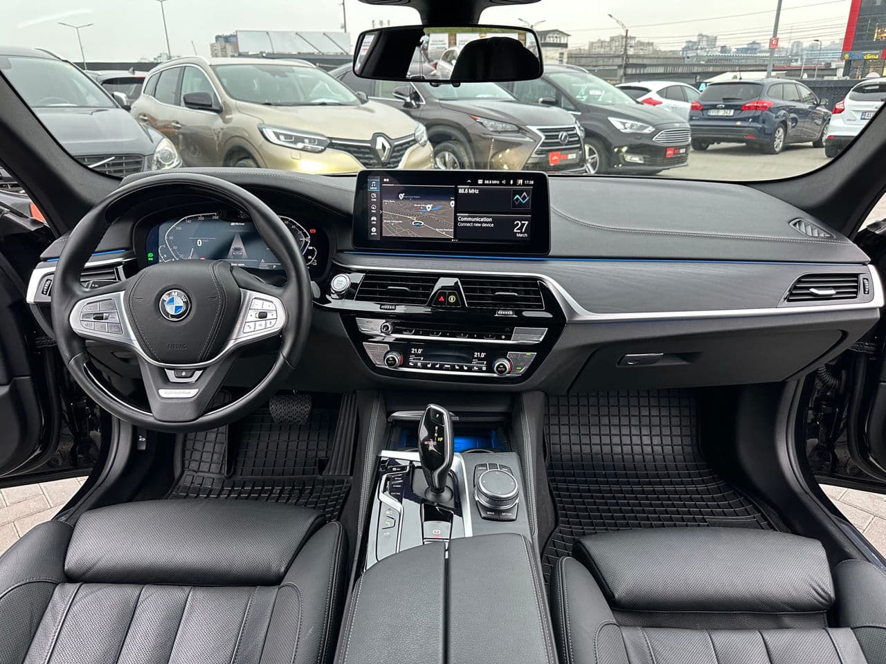 2020 BMW 545e — Miniatură 6