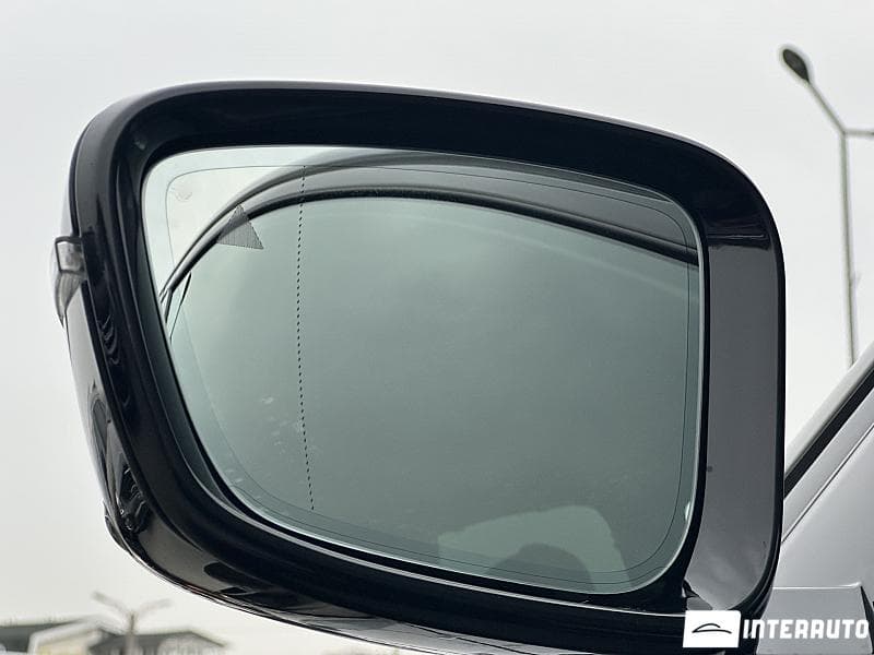 2020 BMW 545e — Miniatură 20