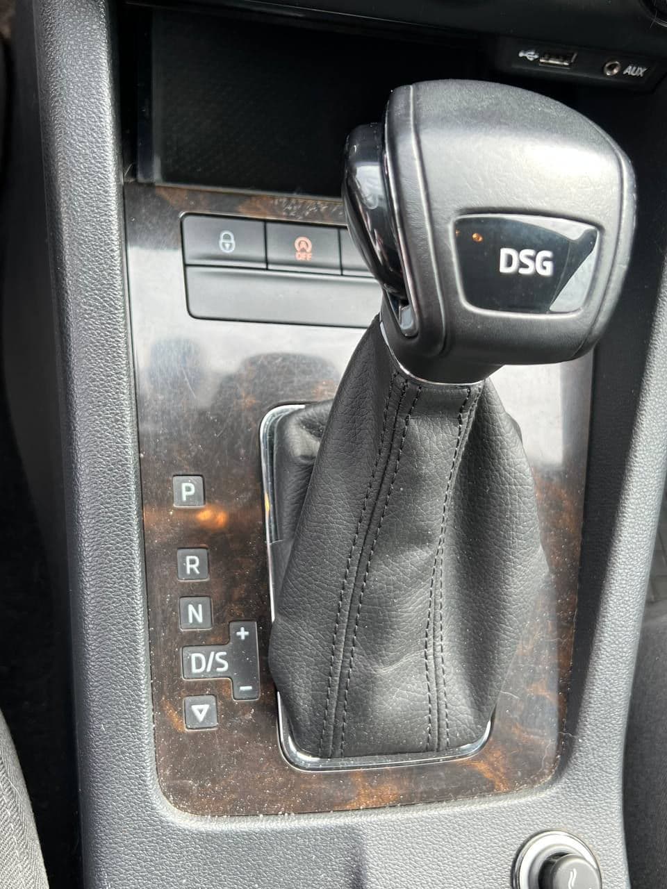 2014 Skoda Octavia — Miniatură 12
