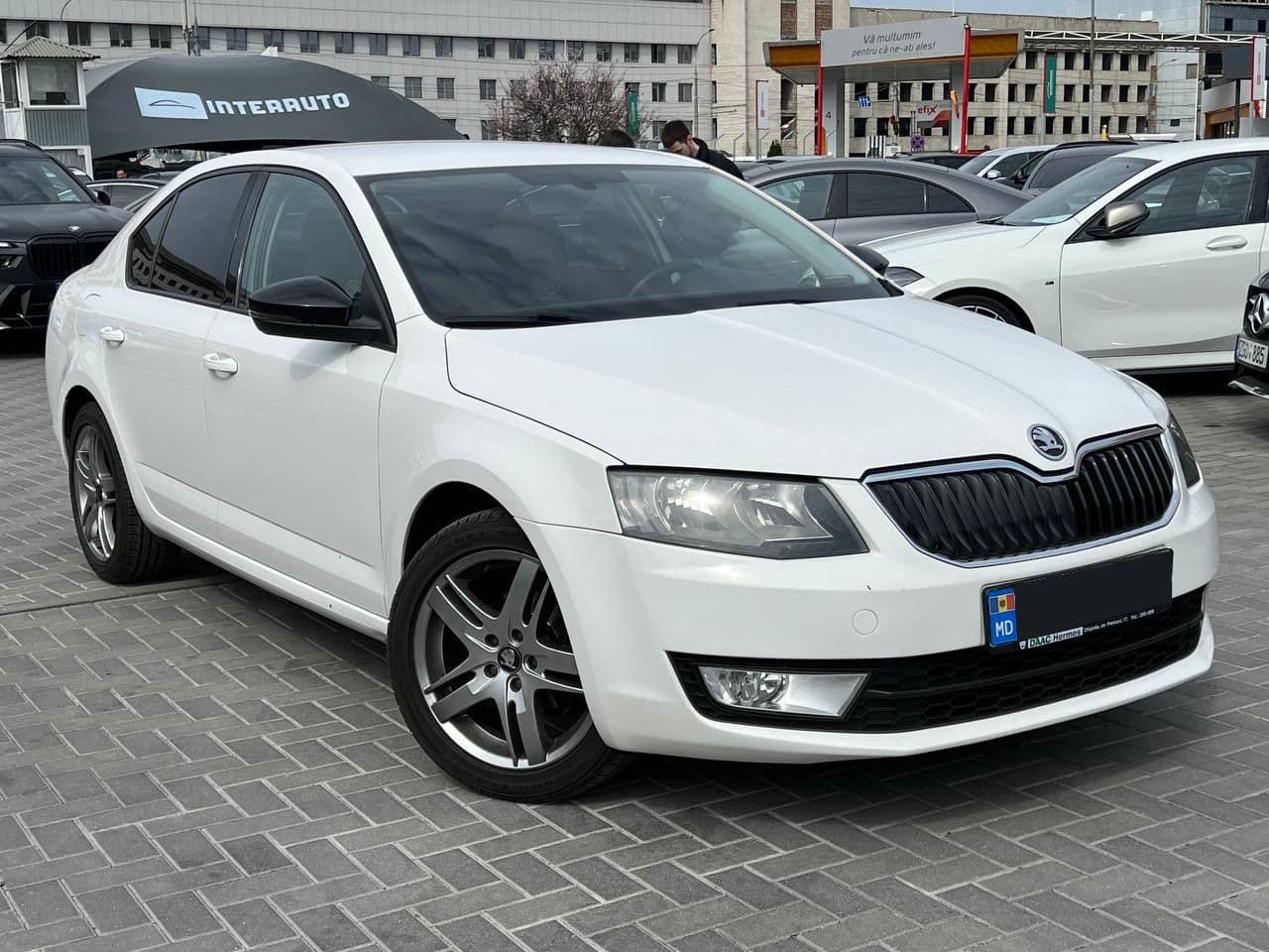 2014 Skoda Octavia — Miniatură 3