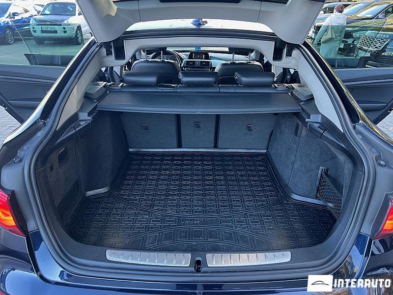 2017 BMW 320 GT — Miniatură 23