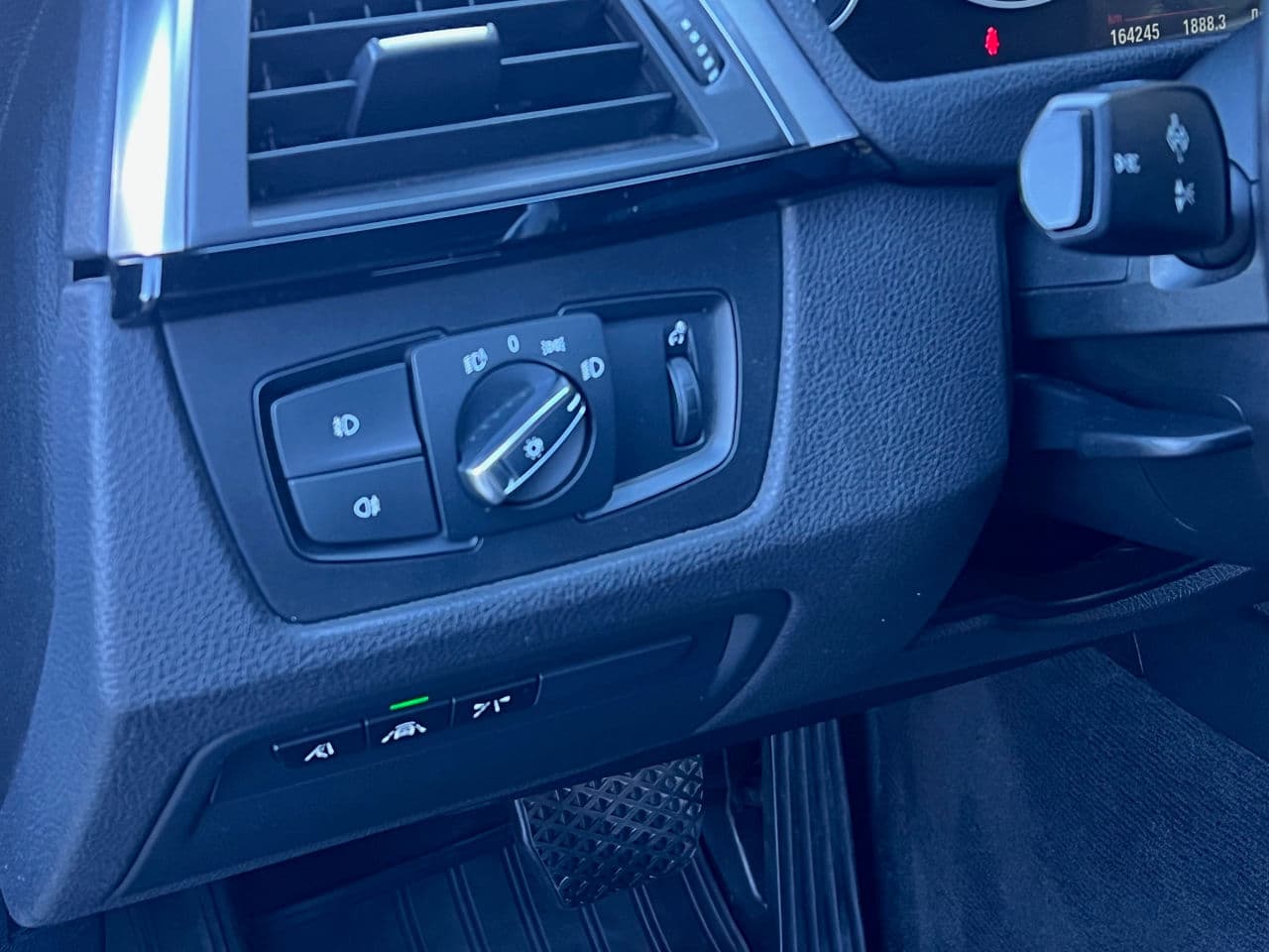 2017 BMW 320 GT — Miniatură 10
