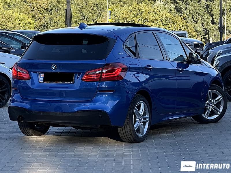 BMW 225XE 2017 — Миниатюра 3