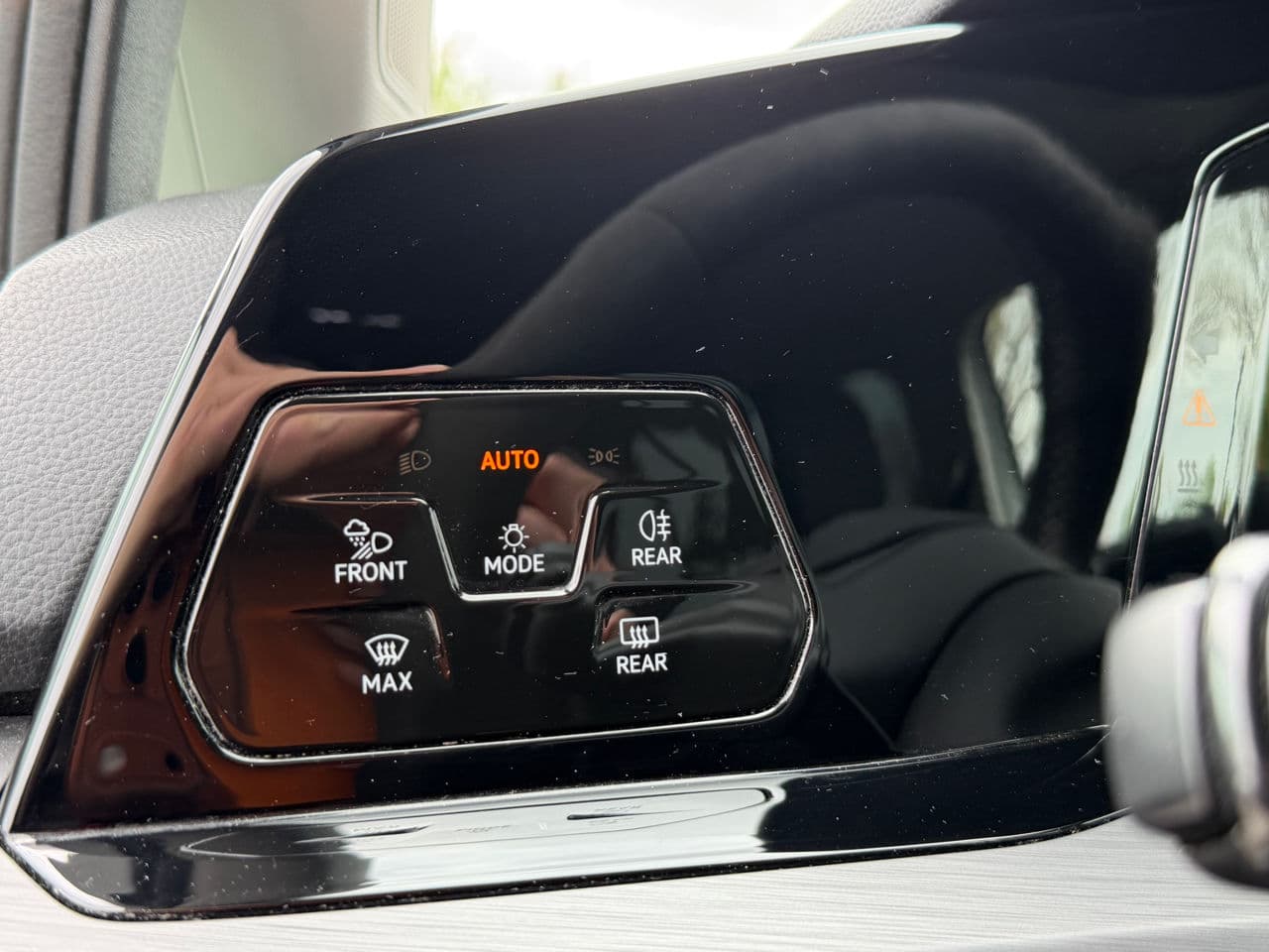 2021 Volkswagen Golf eHybrid — Miniatură 9