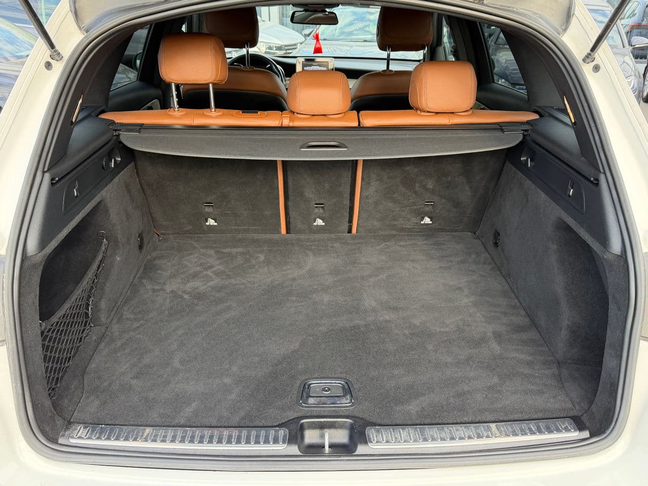 2019 Mercedes GLC 300 — Miniatură 22