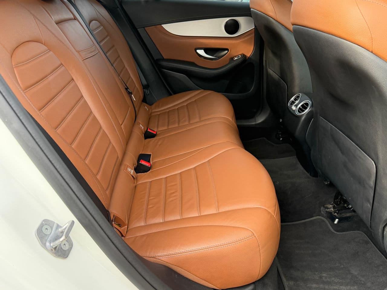 2019 Mercedes GLC 300 — Miniatură 21