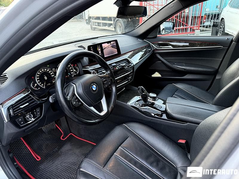 2018 BMW 530e — Miniatură 6