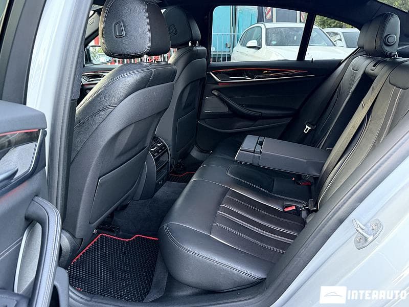 2018 BMW 530e — Miniatură 16