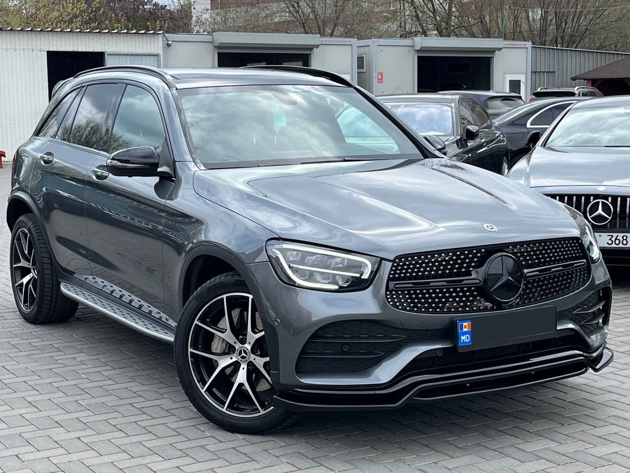 2019 Mercedes GLC 300 — Miniatură 3