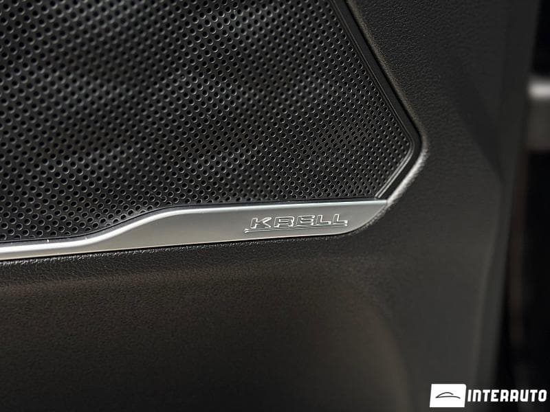 2020 Hyundai Santa Fe — Miniatură 10