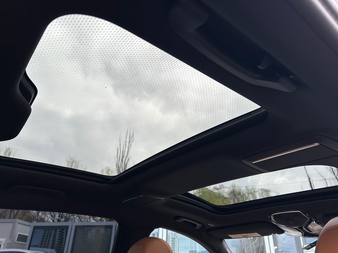 2016 BMW 740e — Miniatură 16