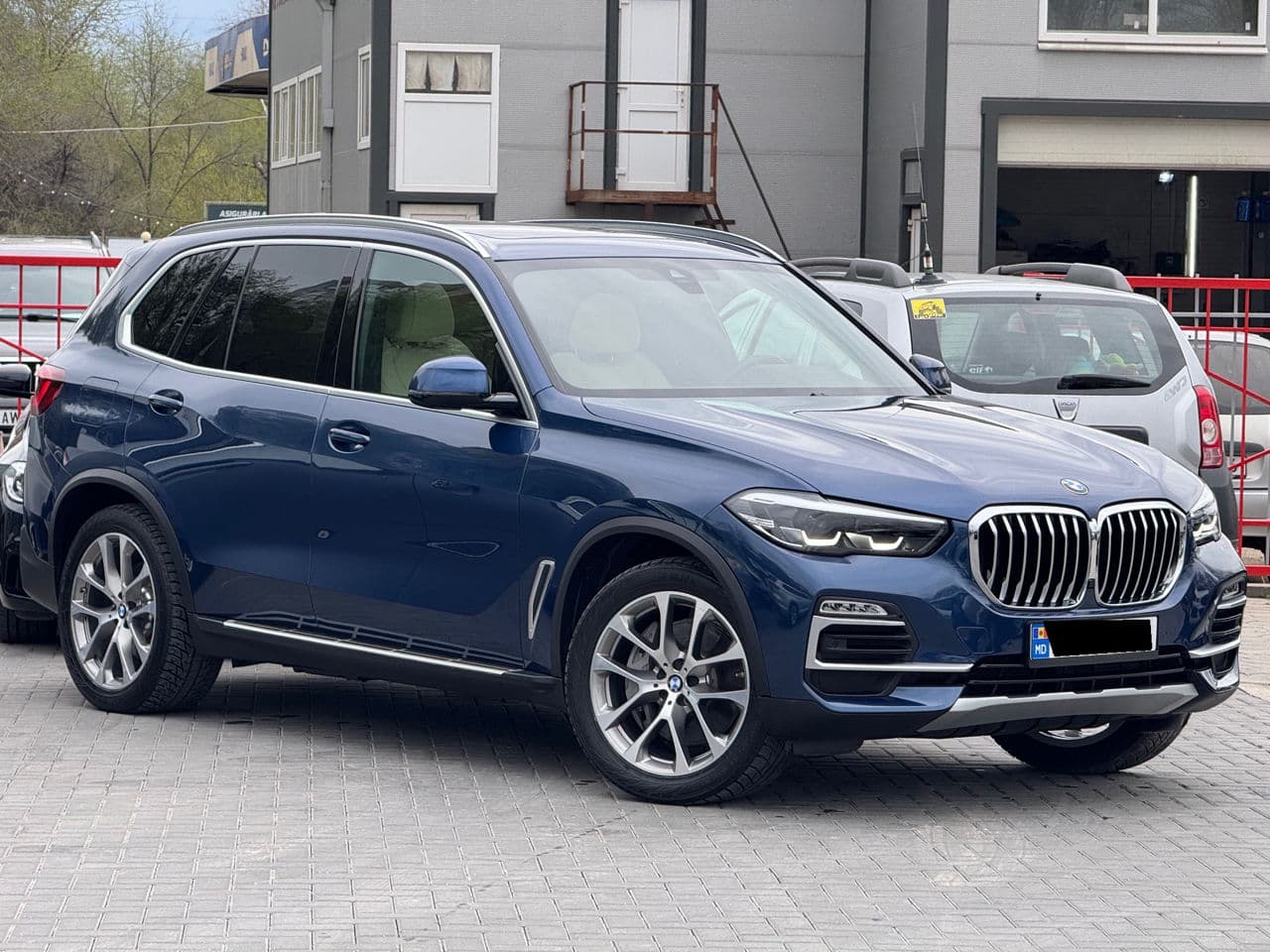 BMW X5 4.5e 2021 — Миниатюра 2
