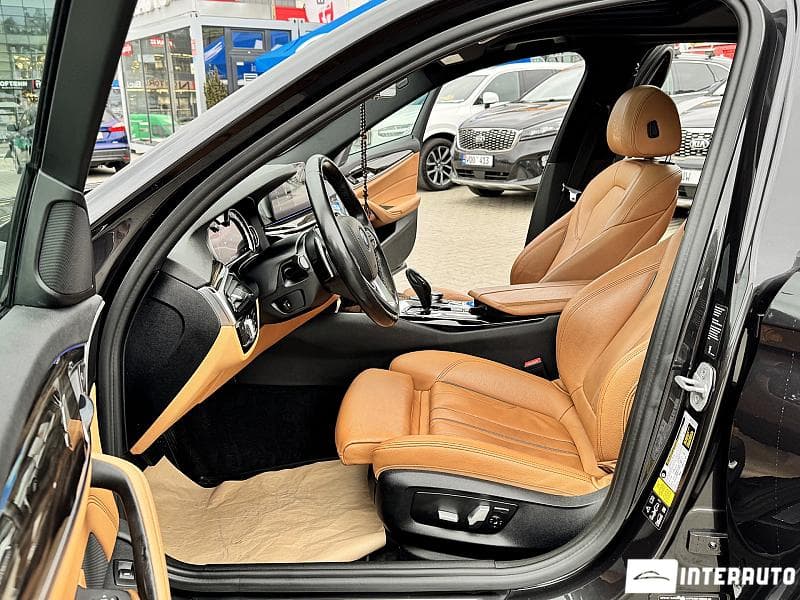 2017 BMW 530 — Miniatură 5