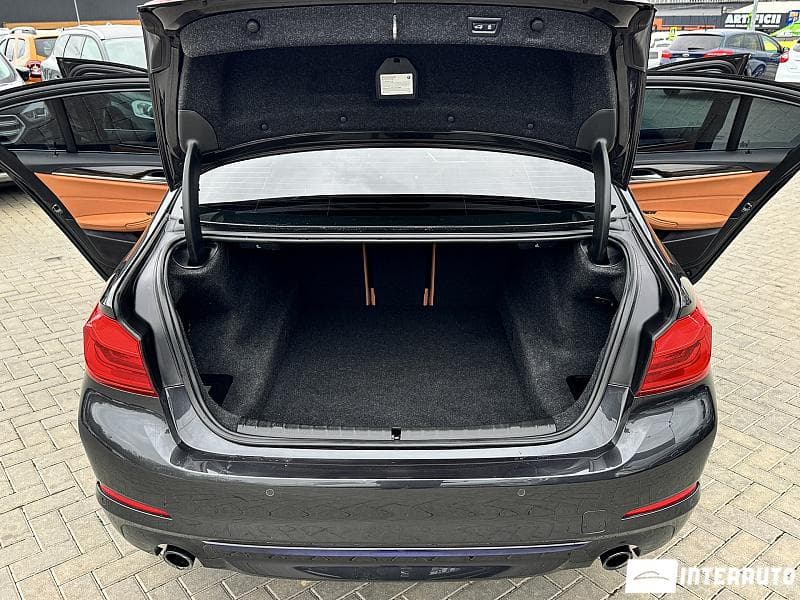 2017 BMW 530 — Miniatură 22