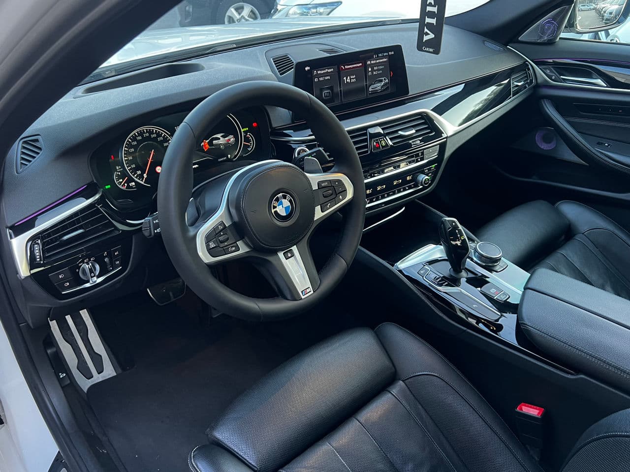 2017 BMW 520 — Miniatură 9