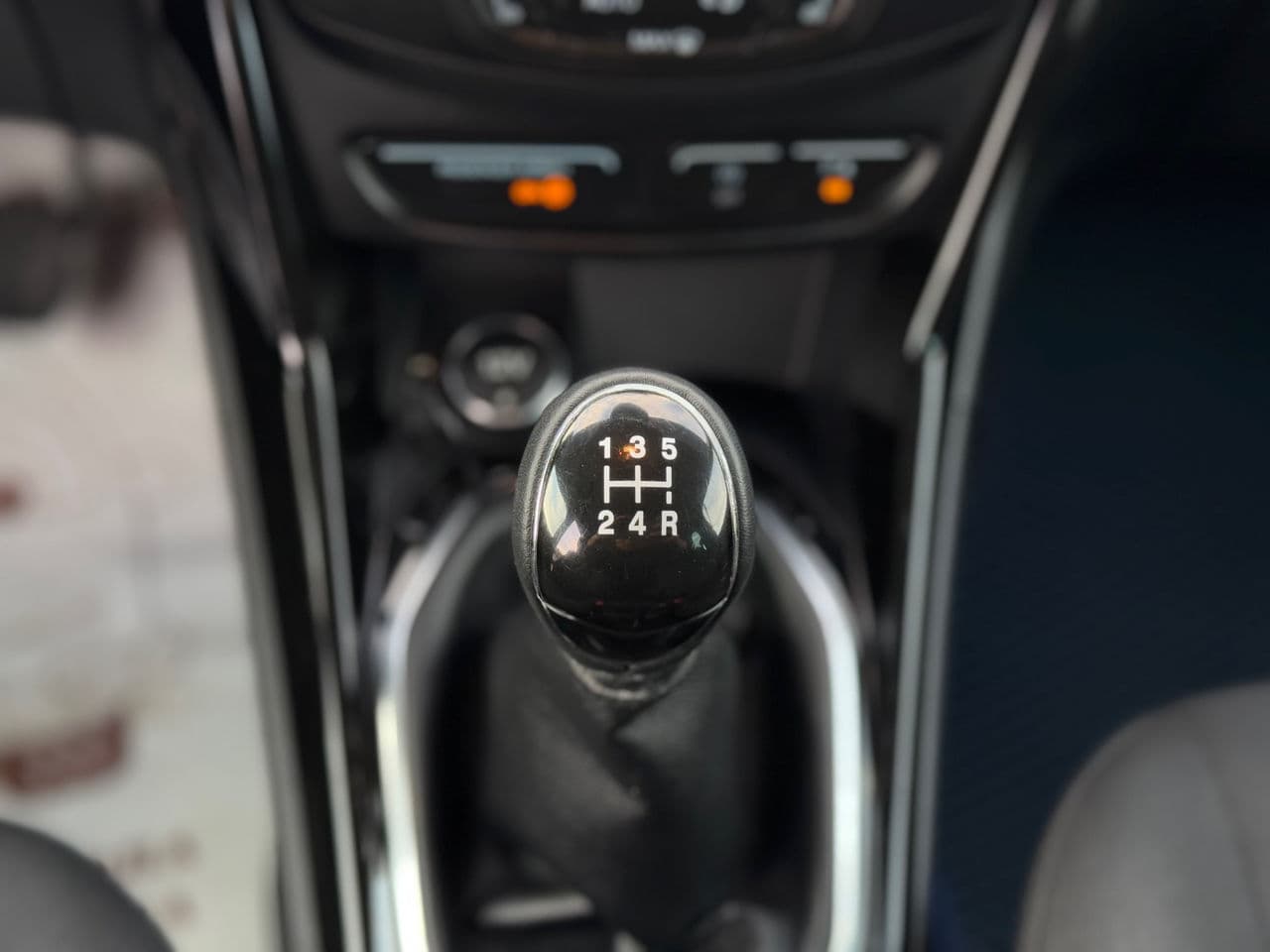 2017 Ford B-MAX — Miniatură 16