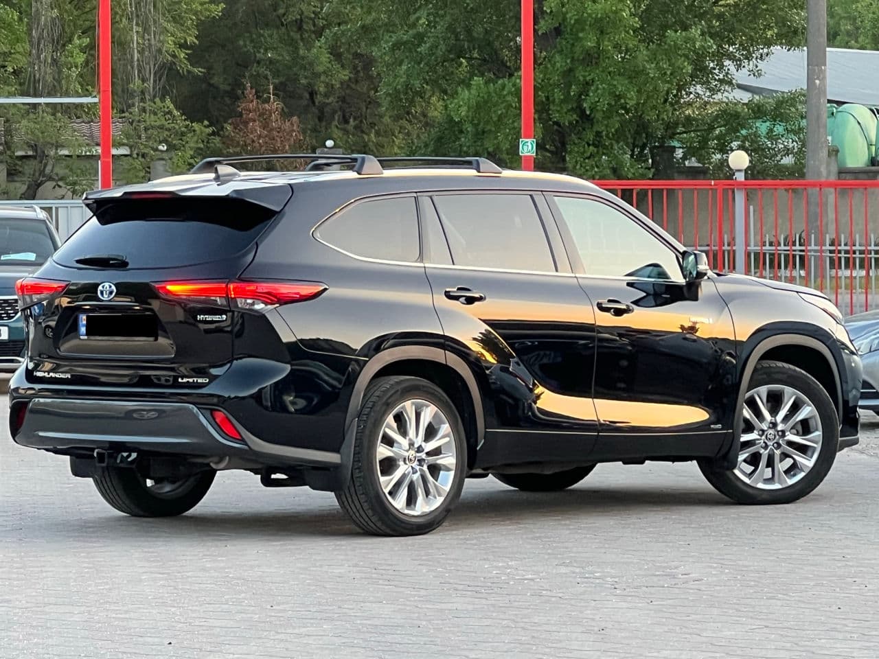 2021 Toyota Highlander — Miniatură 3
