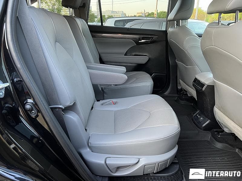 2021 Toyota Highlander — Miniatură 23