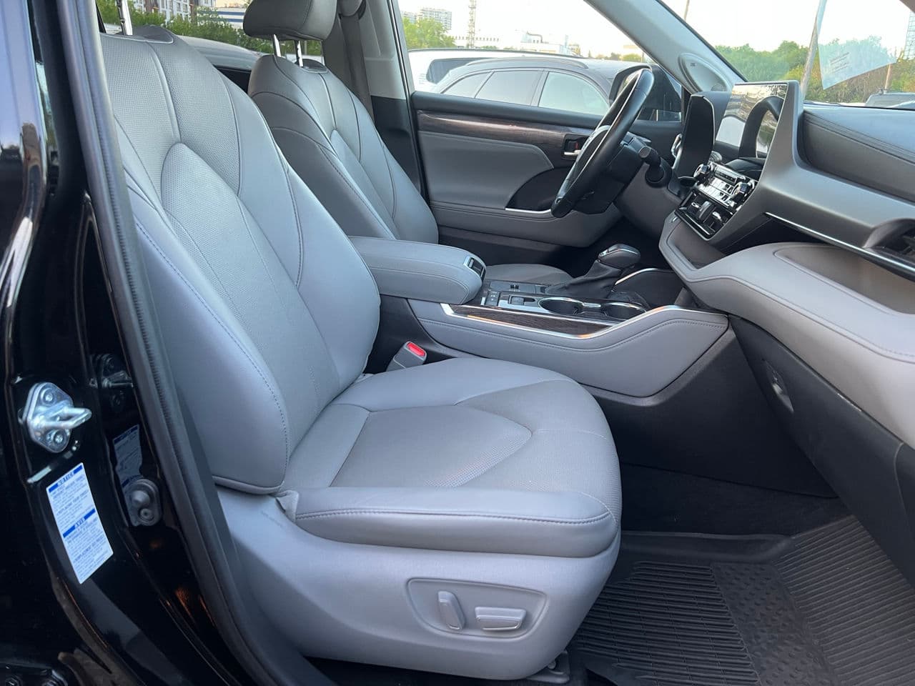 2021 Toyota Highlander — Miniatură 18