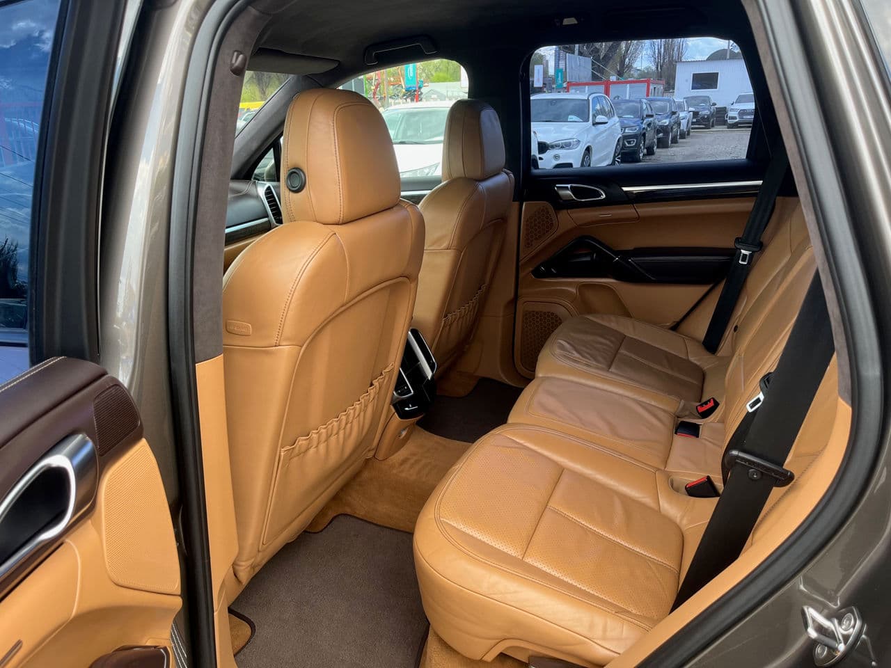 2012 Porsche Cayenne — Miniatură 17
