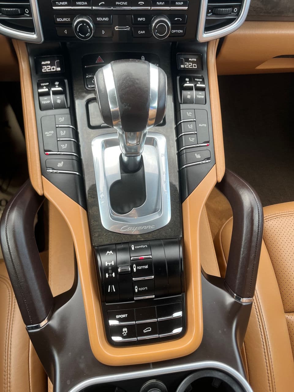 2012 Porsche Cayenne — Miniatură 13