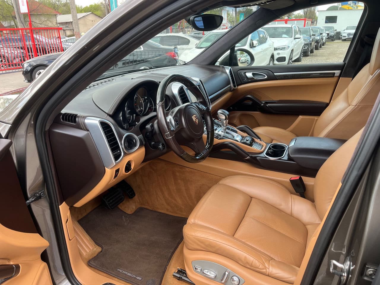 2012 Porsche Cayenne — Miniatură 6
