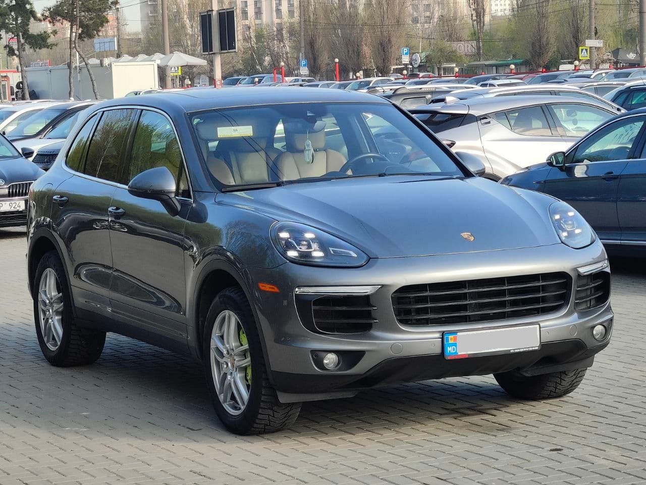 Porsche Cayenne S Hybrid 2016 — Миниатюра 3
