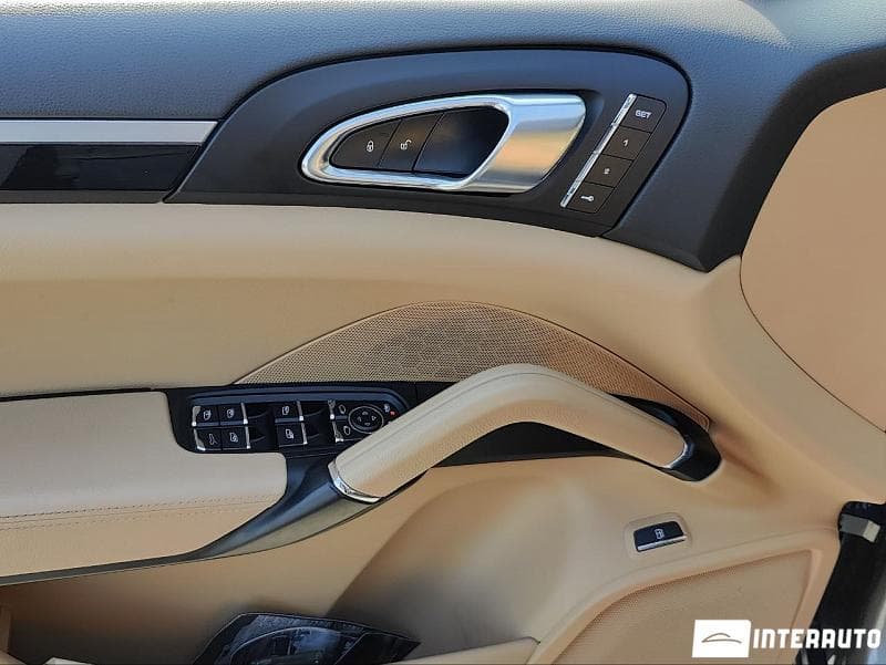 Porsche Cayenne S Hybrid 2016 — Миниатюра 17