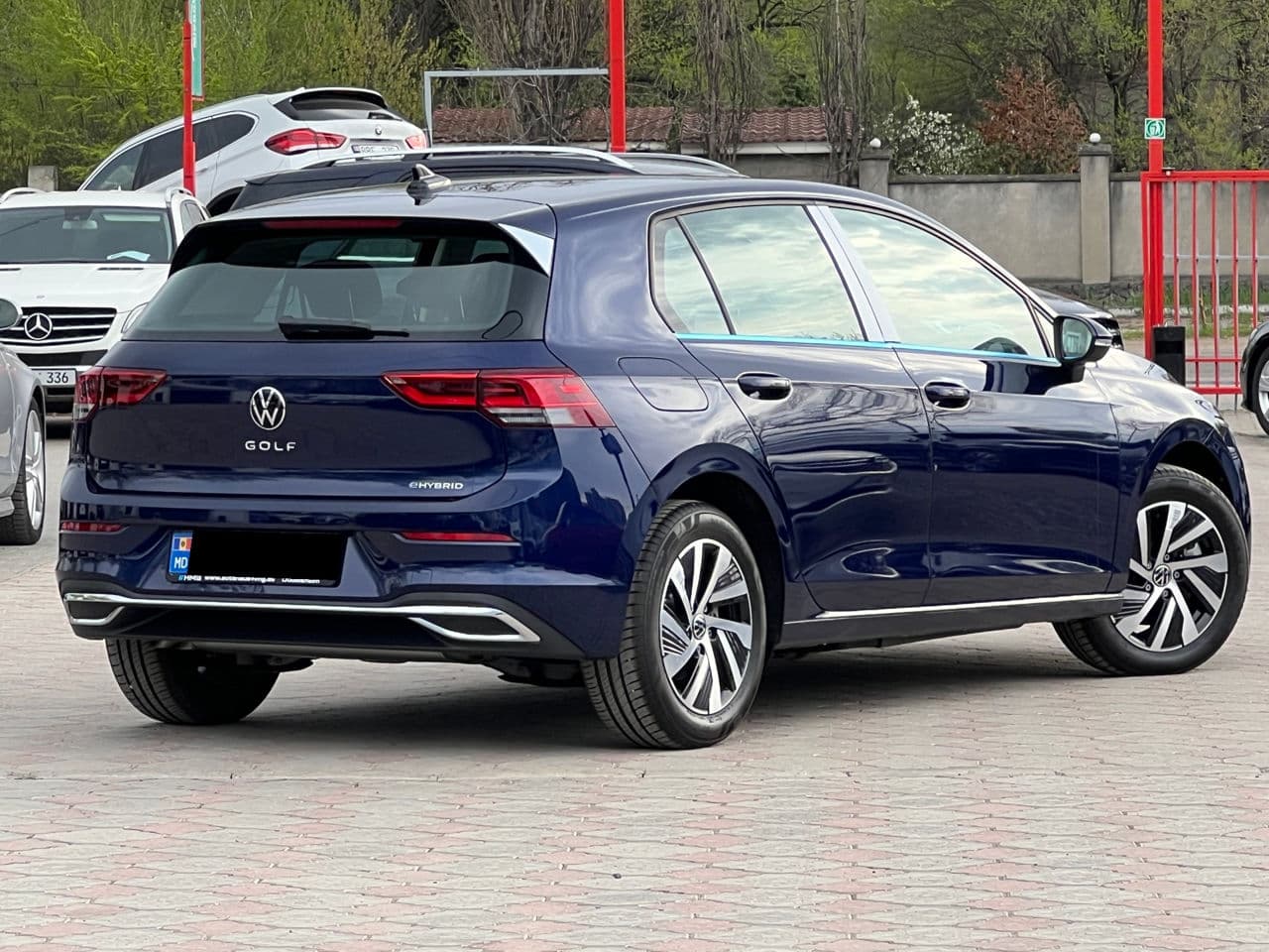 Volkswagen Golf eHybrid 2024 — Миниатюра 3