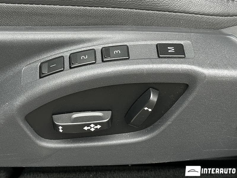 2017 Volvo XC 60 — Miniatură 19