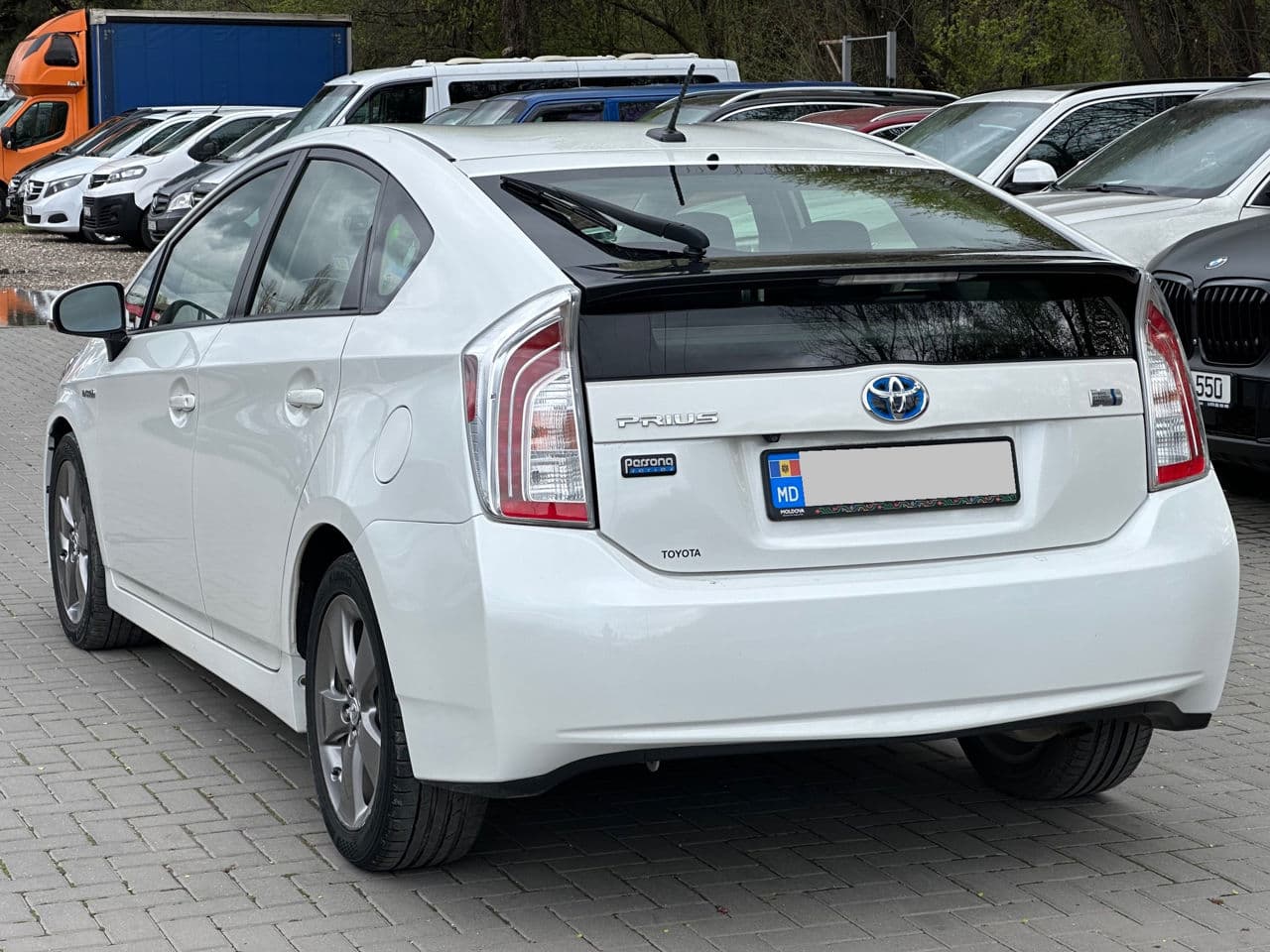 2014 Toyota Prius — Miniatură 4