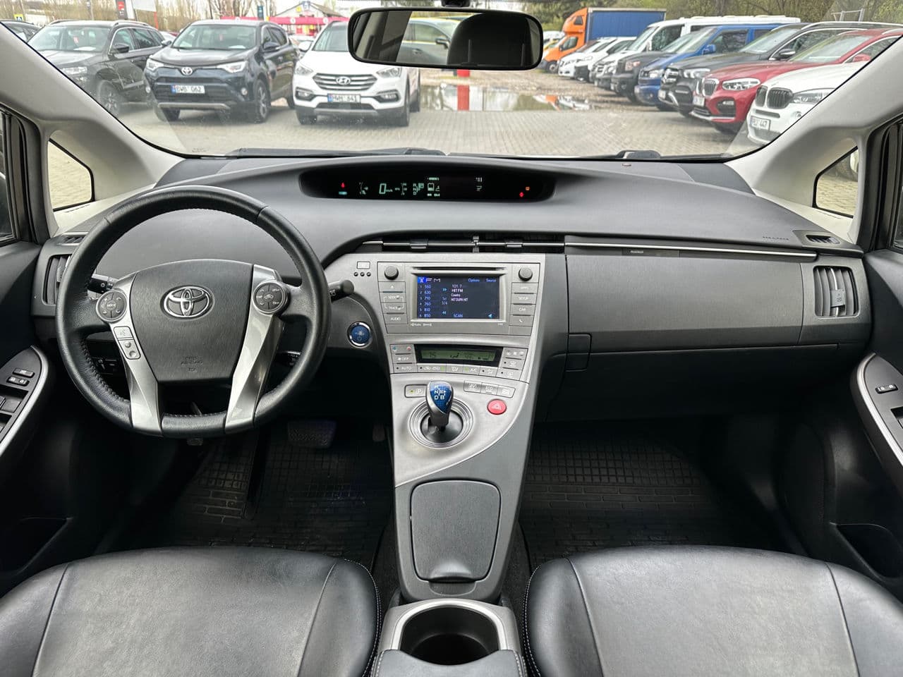 2014 Toyota Prius — Miniatură 7