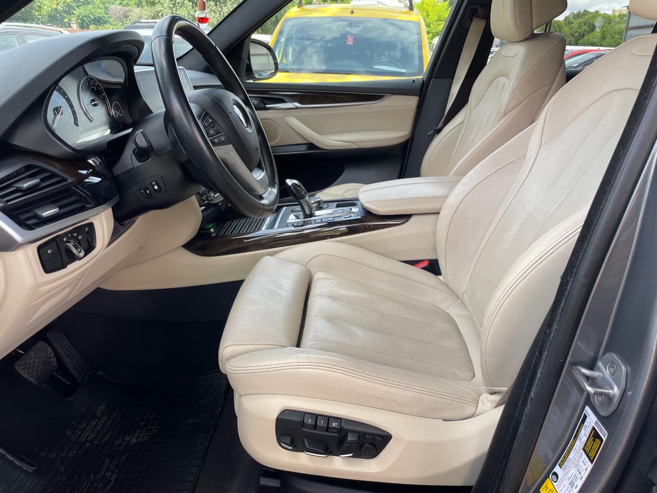 2017 BMW X5 4.0e — Miniatură 7